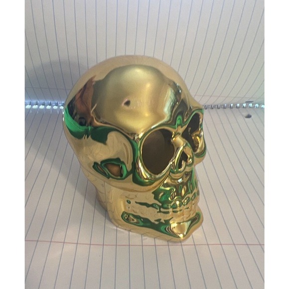 Porcelain Reflective Gold Colored‎ Skull - Picture 4 of 6